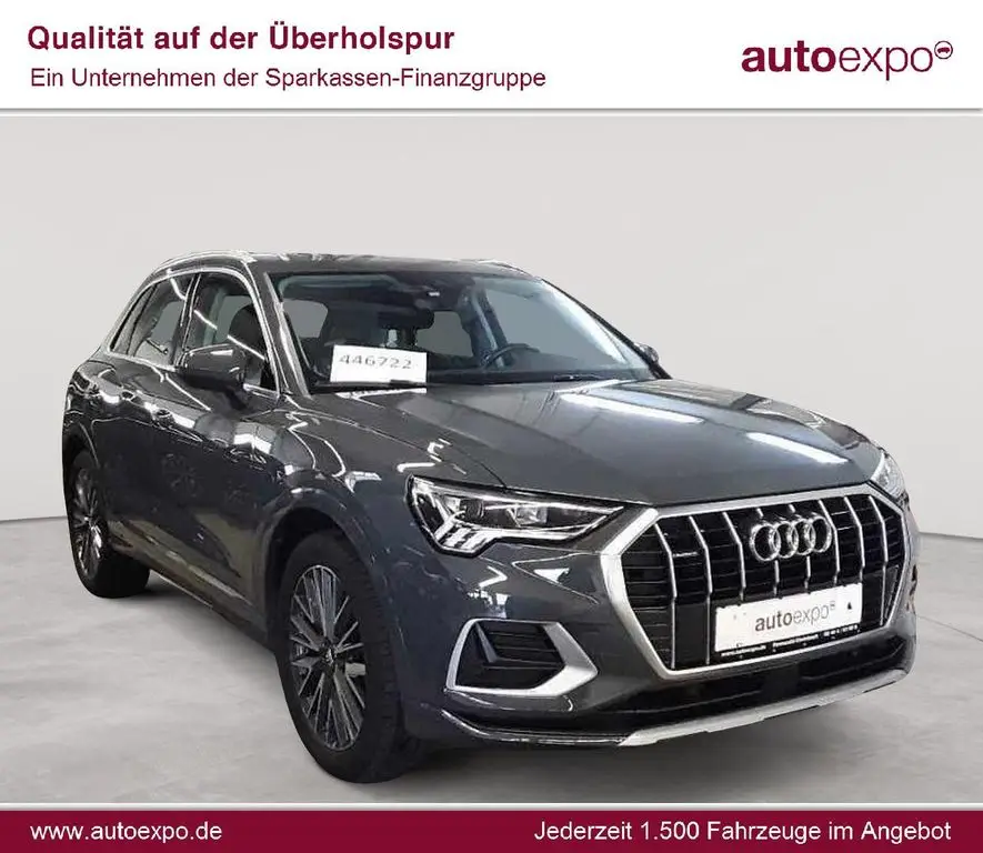 Photo 1 : Audi Q3 2019 Petrol