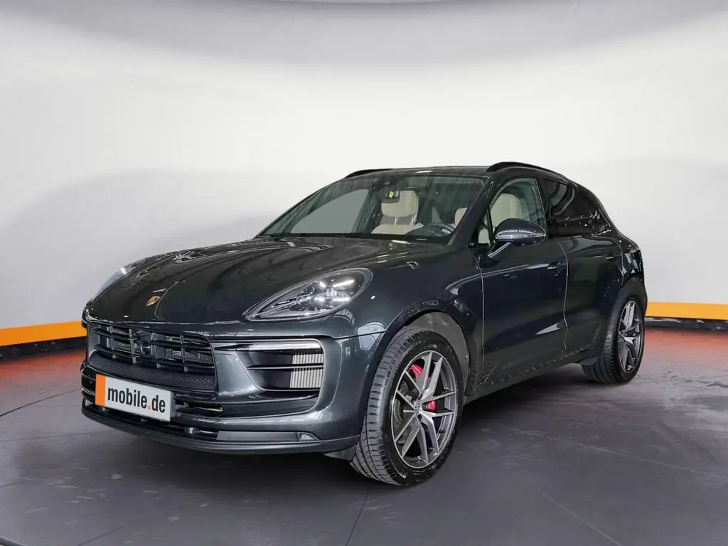 Photo 1 : Porsche Macan 2022 Essence