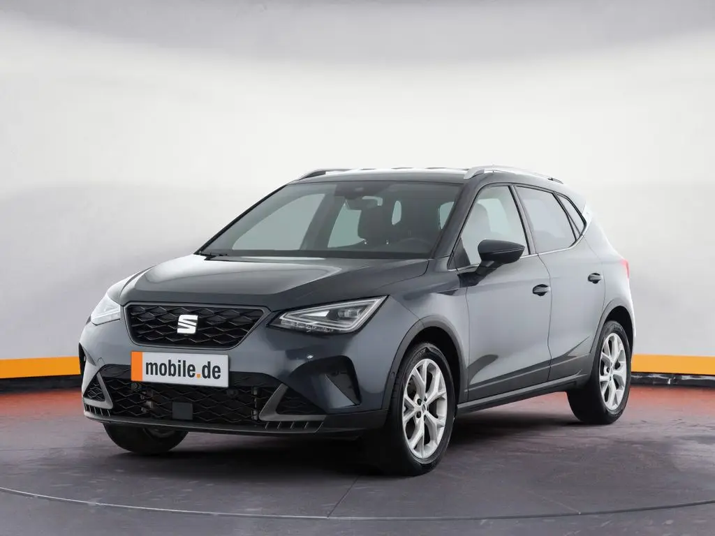 Photo 1 : Seat Arona 2023 Essence