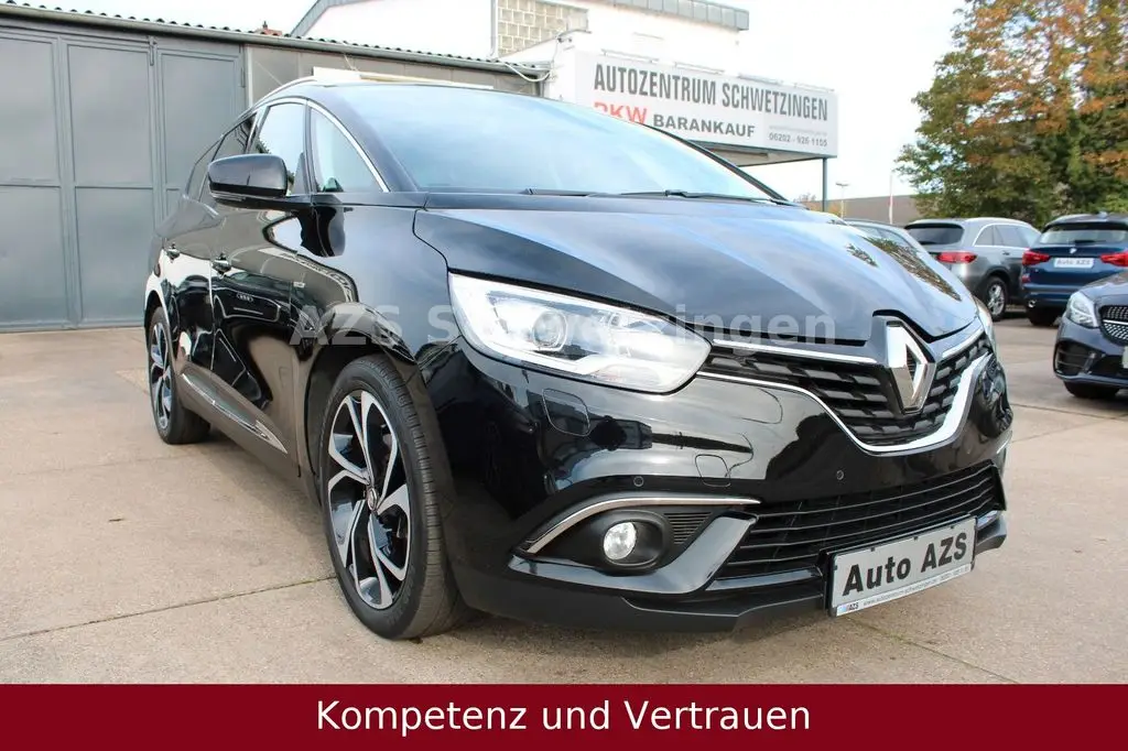 Photo 1 : Renault Scenic 2019 Essence