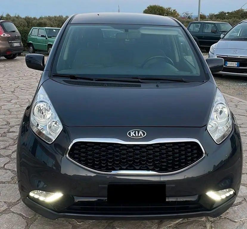 Photo 1 : Kia Venga 2016 Diesel