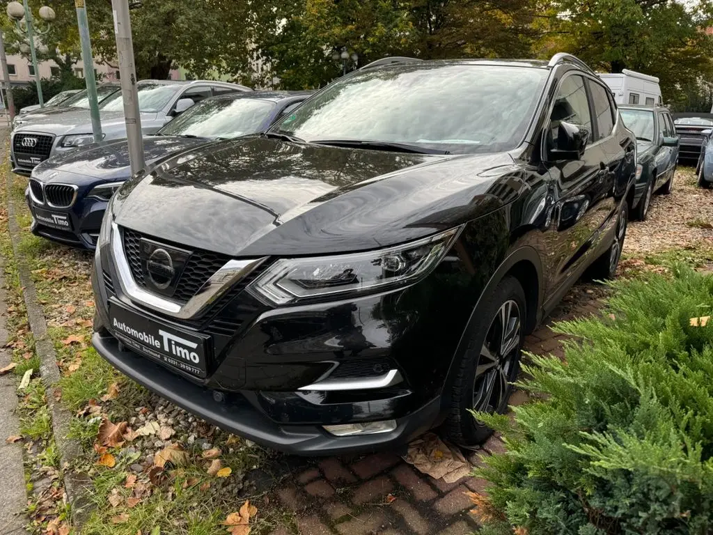 Photo 1 : Nissan Qashqai 2017 Essence