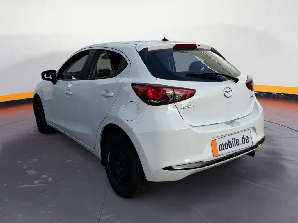 Photo 1 : Mazda 2 2023 Petrol