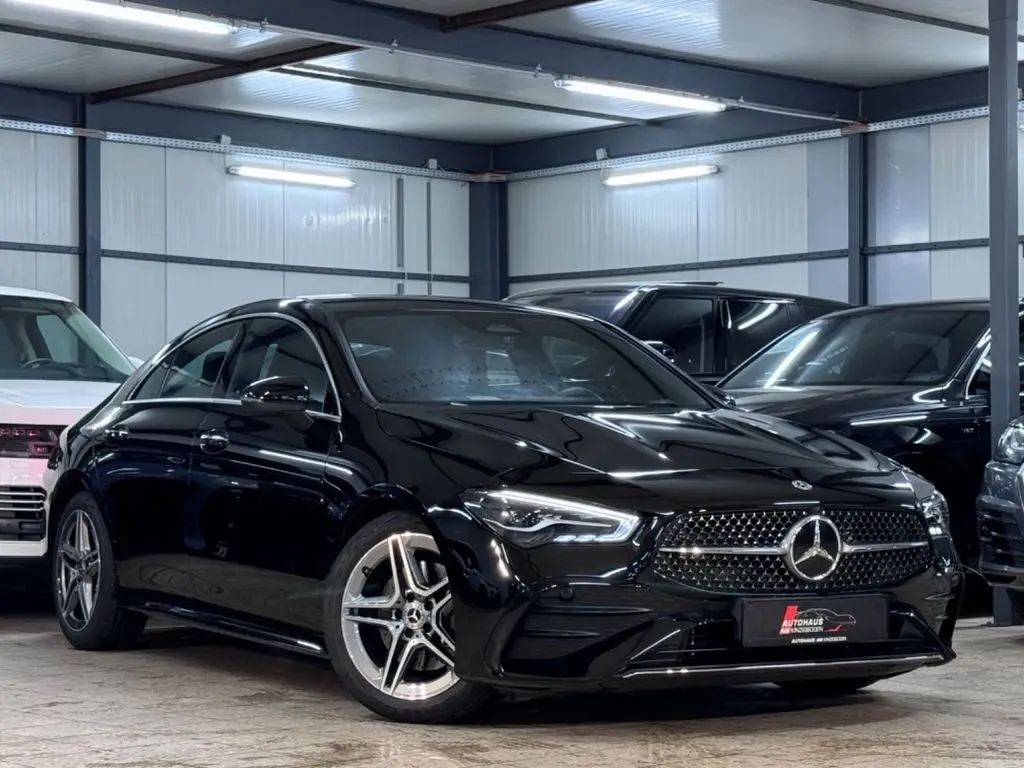 Photo 1 : Mercedes-benz Classe Cla 2024 Petrol