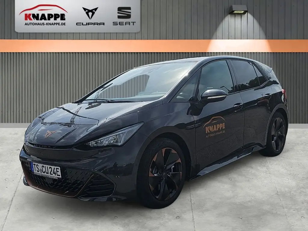 Photo 1 : Cupra Born 2024 Non renseigné