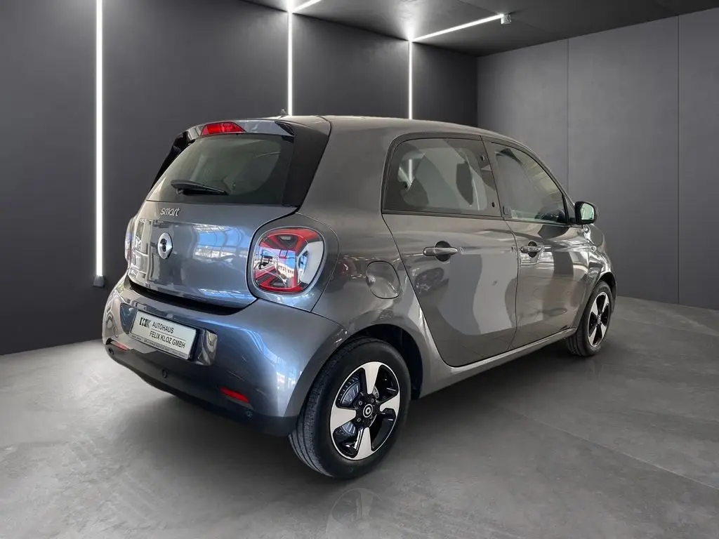 Photo 1 : Smart Forfour 2019 Not specified