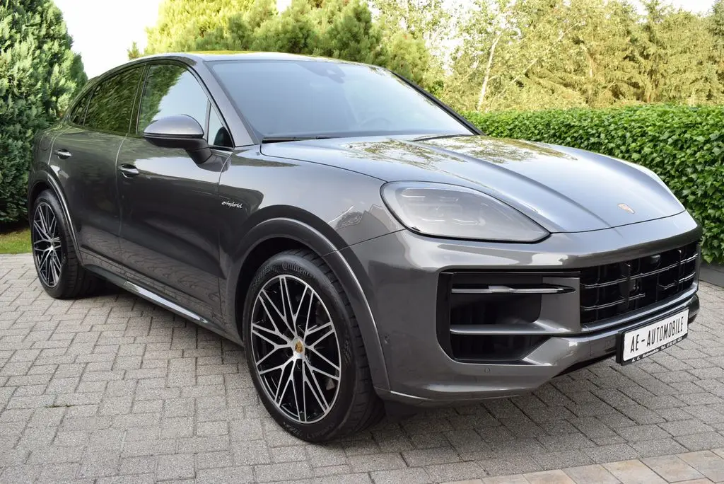 Photo 1 : Porsche Cayenne 2024 Hybride