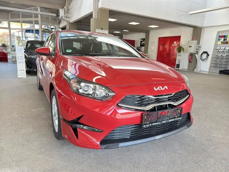 Photo 1 : Kia Ceed 2024 Essence