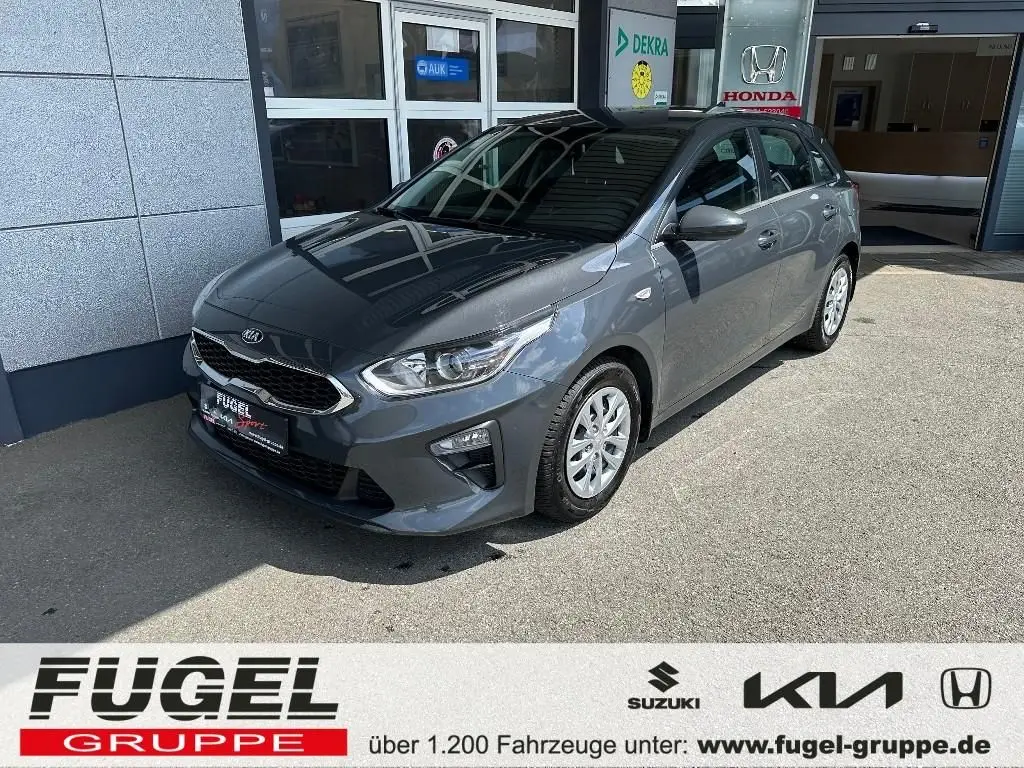 Photo 1 : Kia Ceed 2021 Petrol