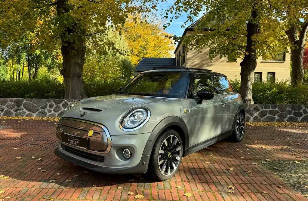 Photo 1 : Mini Cooper 2020 Non renseigné