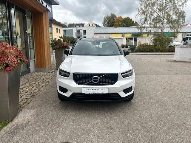 Photo 1 : Volvo Xc40 2021 Hybrid