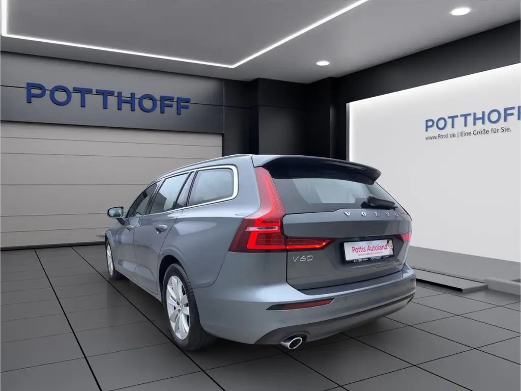 Photo 1 : Volvo V60 2021 Diesel