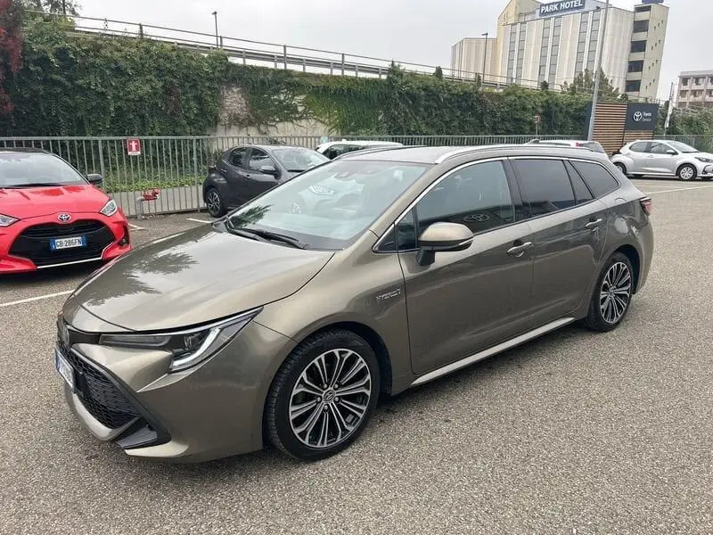 Photo 1 : Toyota Corolla 2019 Hybride