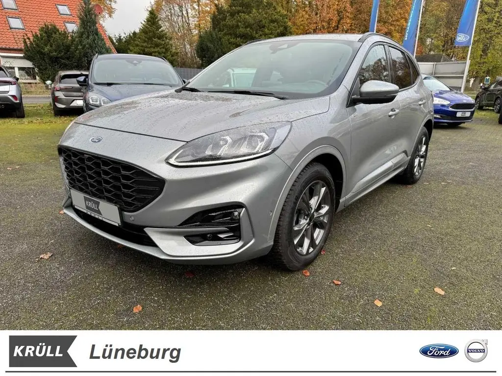 Photo 1 : Ford Kuga 2023 Essence