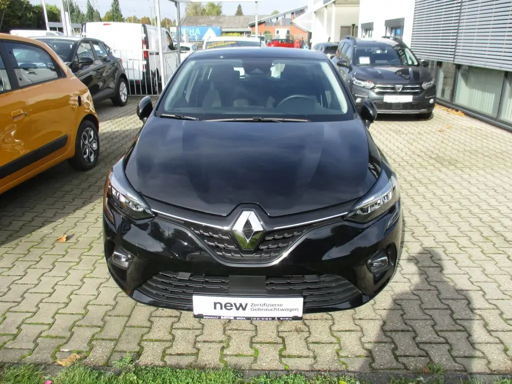 Photo 1 : Renault Clio 2022 Essence