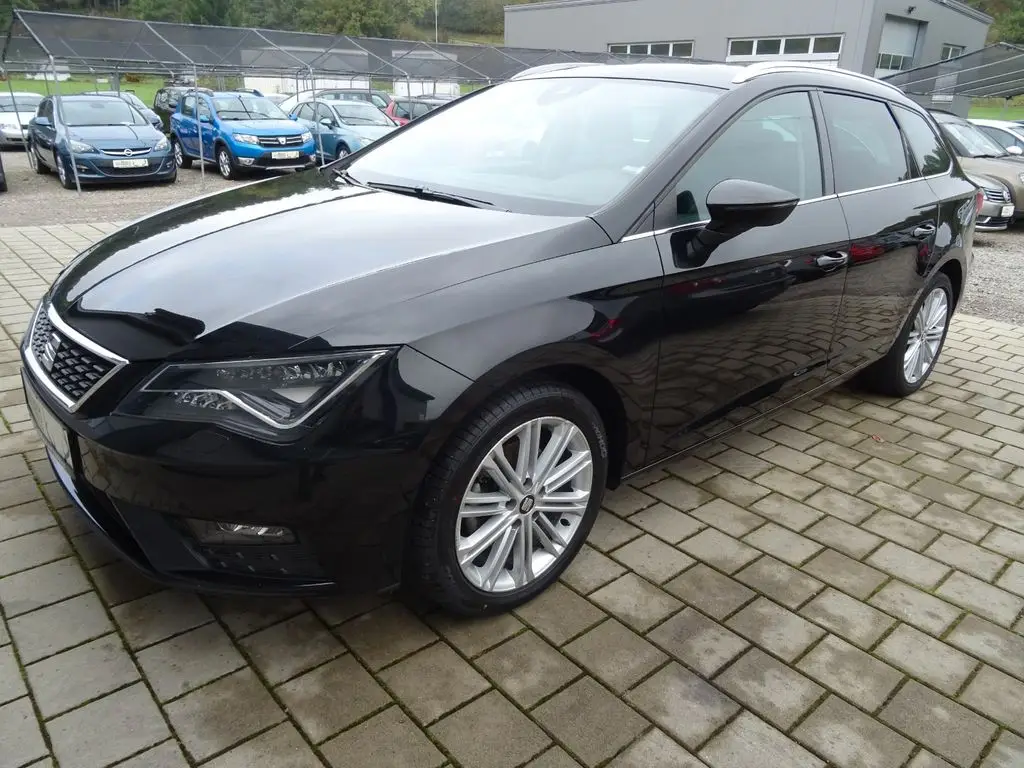 Photo 1 : Seat Leon 2017 Petrol