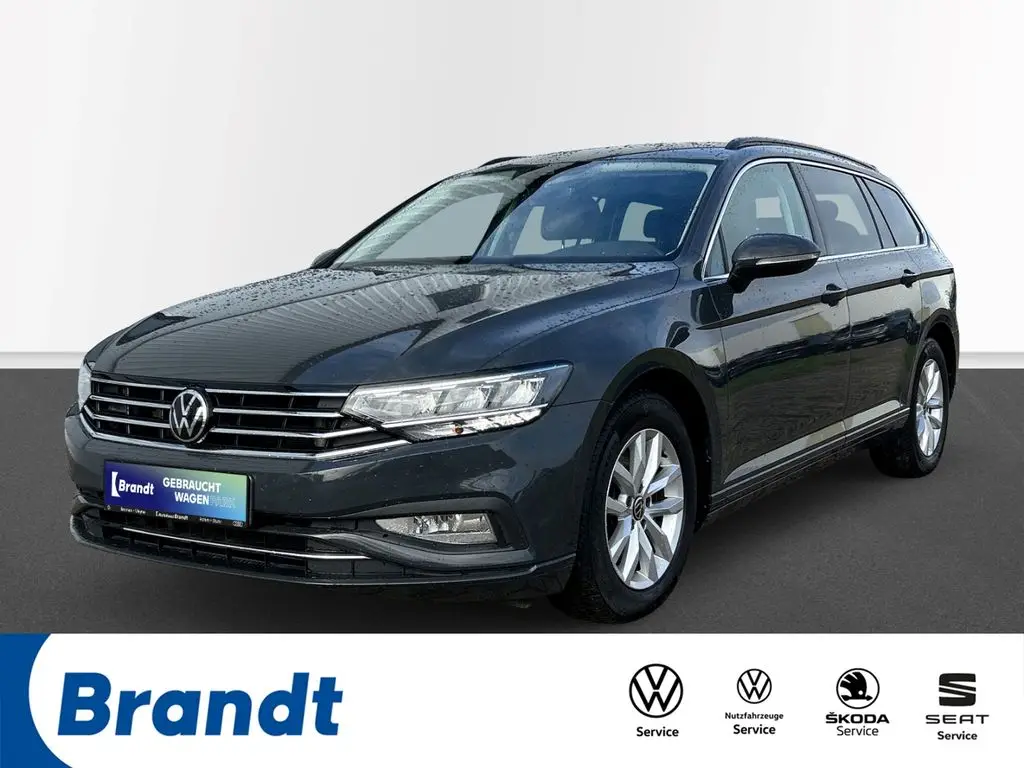 Photo 1 : Volkswagen Passat 2021 Diesel