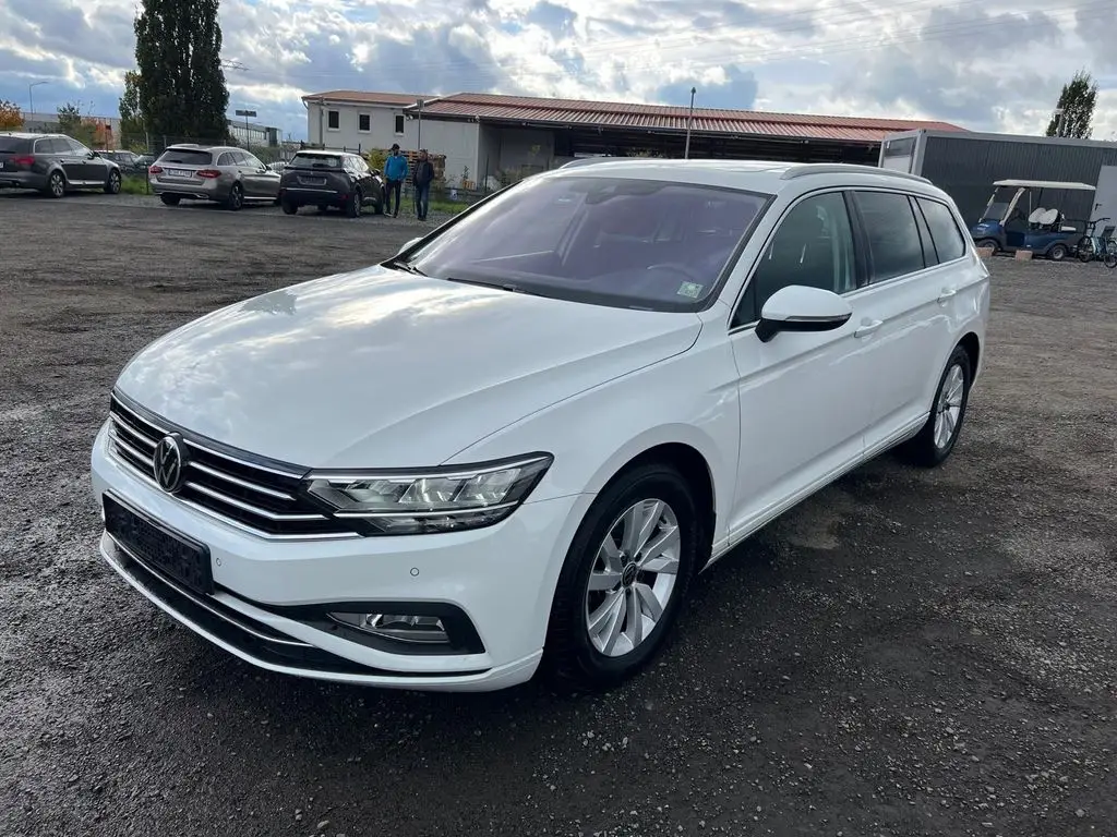 Photo 1 : Volkswagen Passat 2021 Diesel