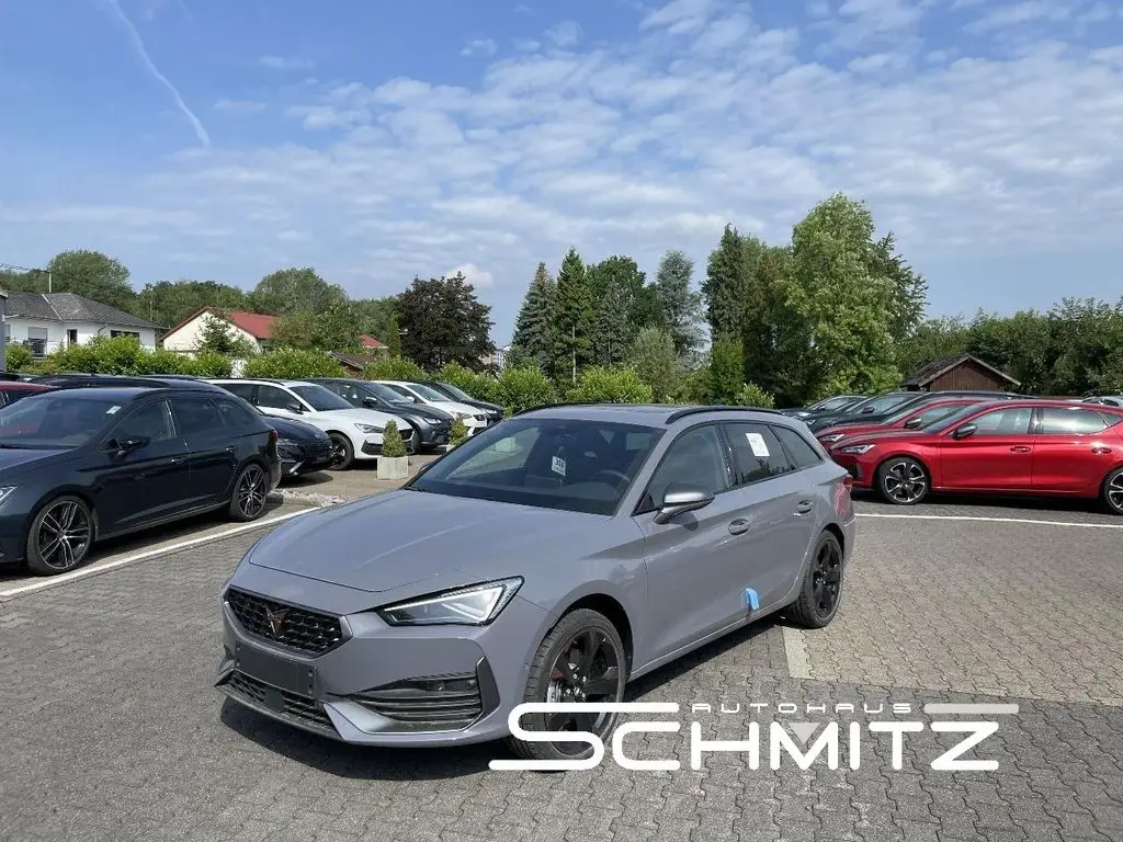 Photo 1 : Cupra Leon 2023 Petrol