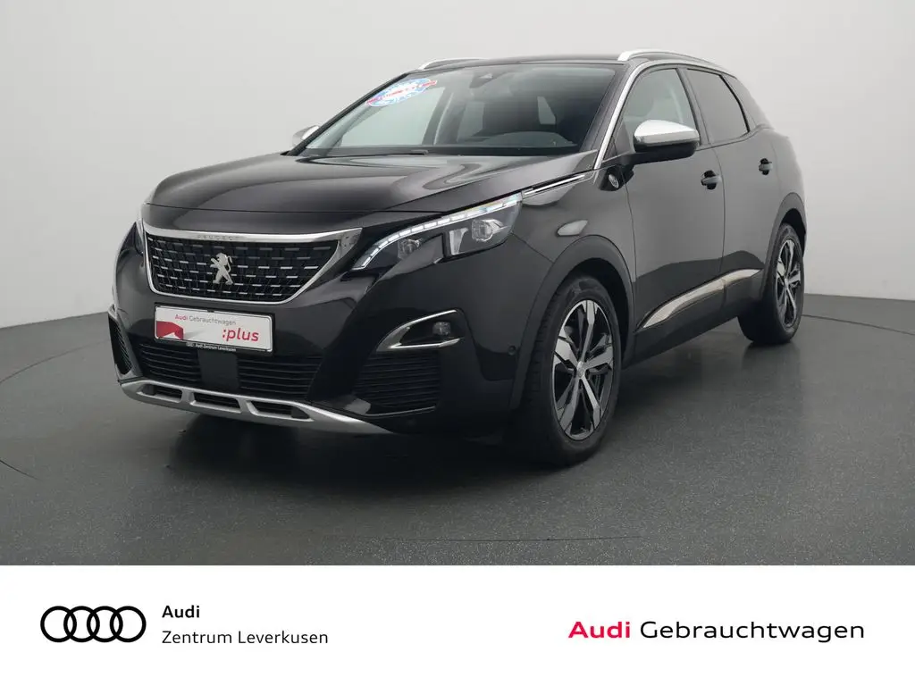 Photo 1 : Peugeot 3008 2018 Petrol