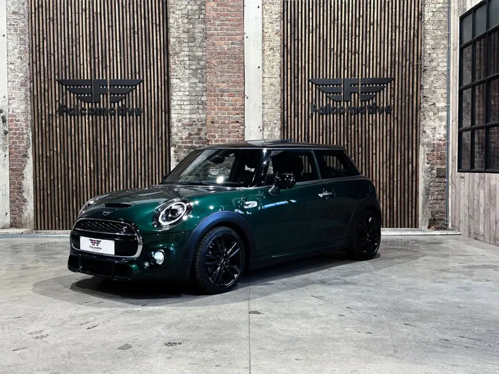 Photo 1 : Mini Cooper 2018 Diesel