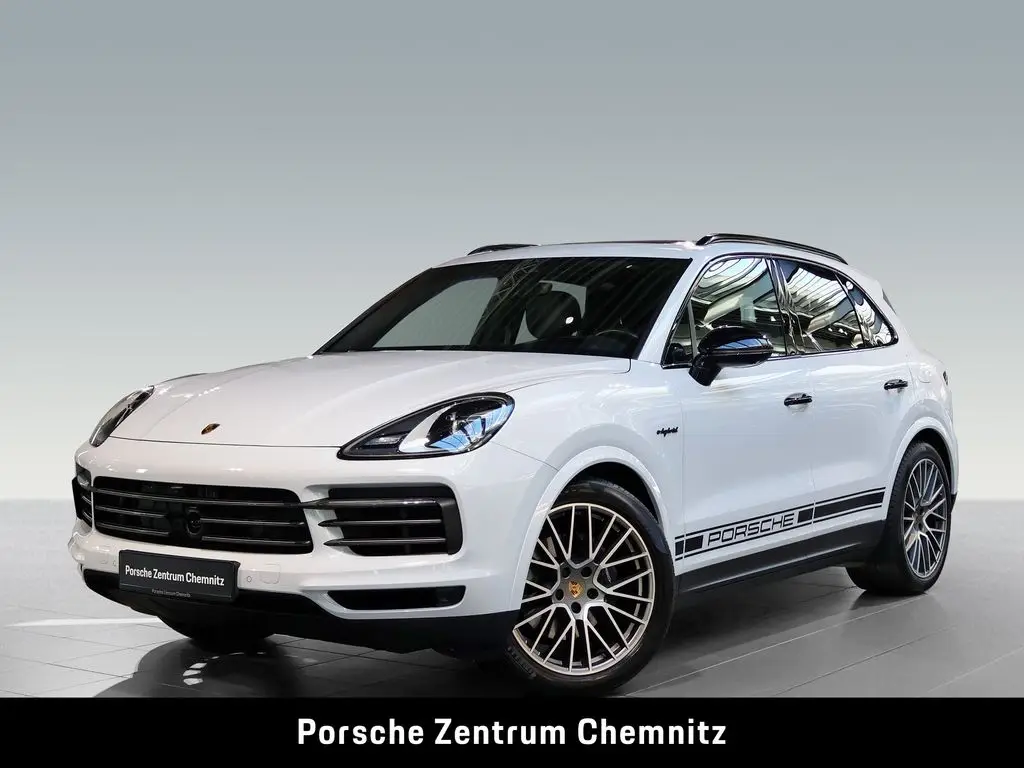 Photo 1 : Porsche Cayenne 2023 Hybrid