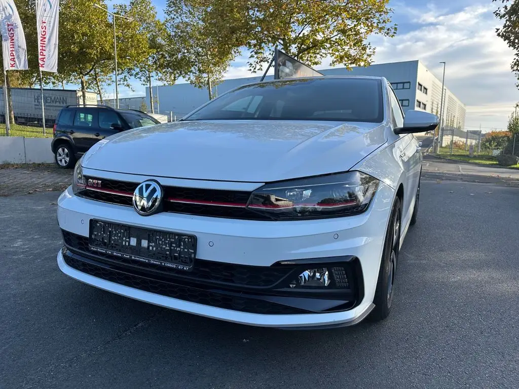 Photo 1 : Volkswagen Polo 2020 Essence