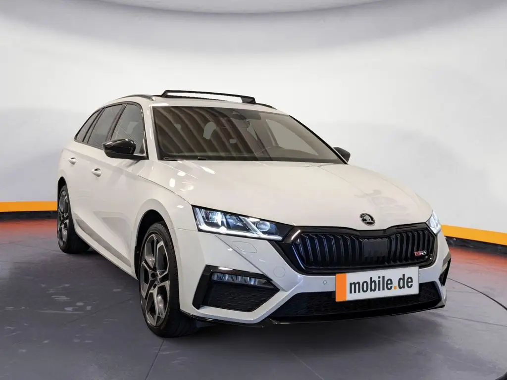 Photo 1 : Skoda Octavia 2021 Hybride