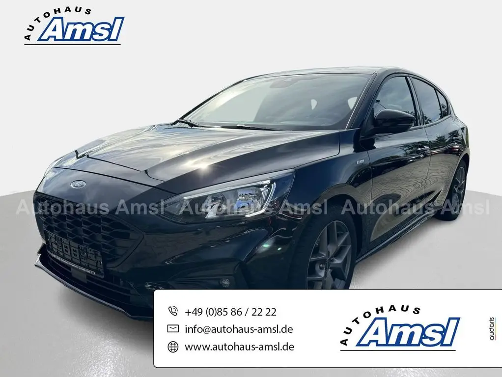 Photo 1 : Ford Focus 2019 Petrol