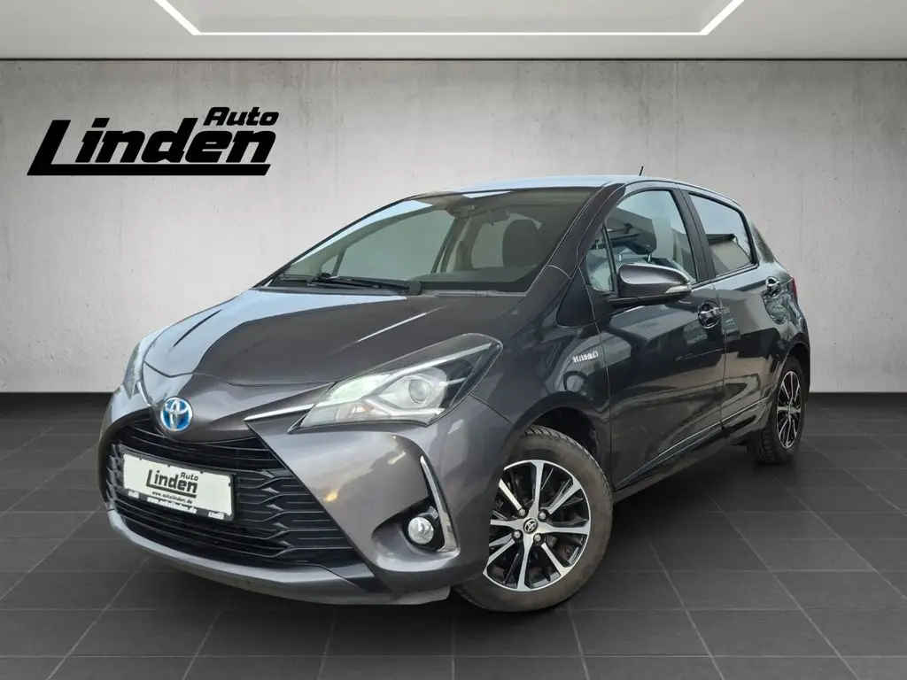 Photo 1 : Toyota Yaris 2018 Hybrid