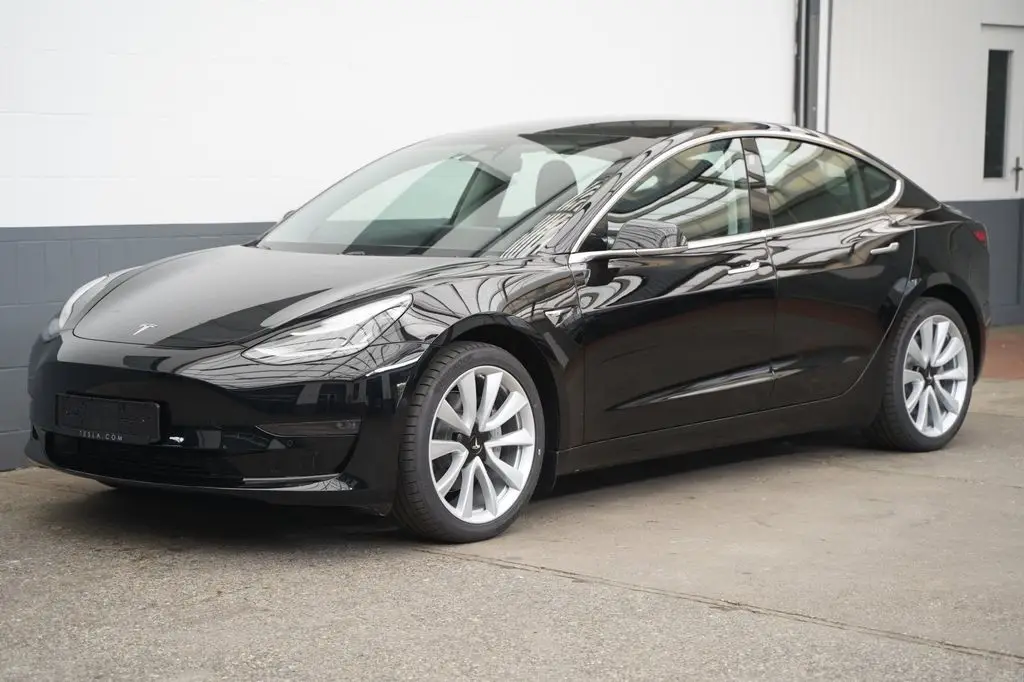 Photo 1 : Tesla Model 3 2020 Not specified