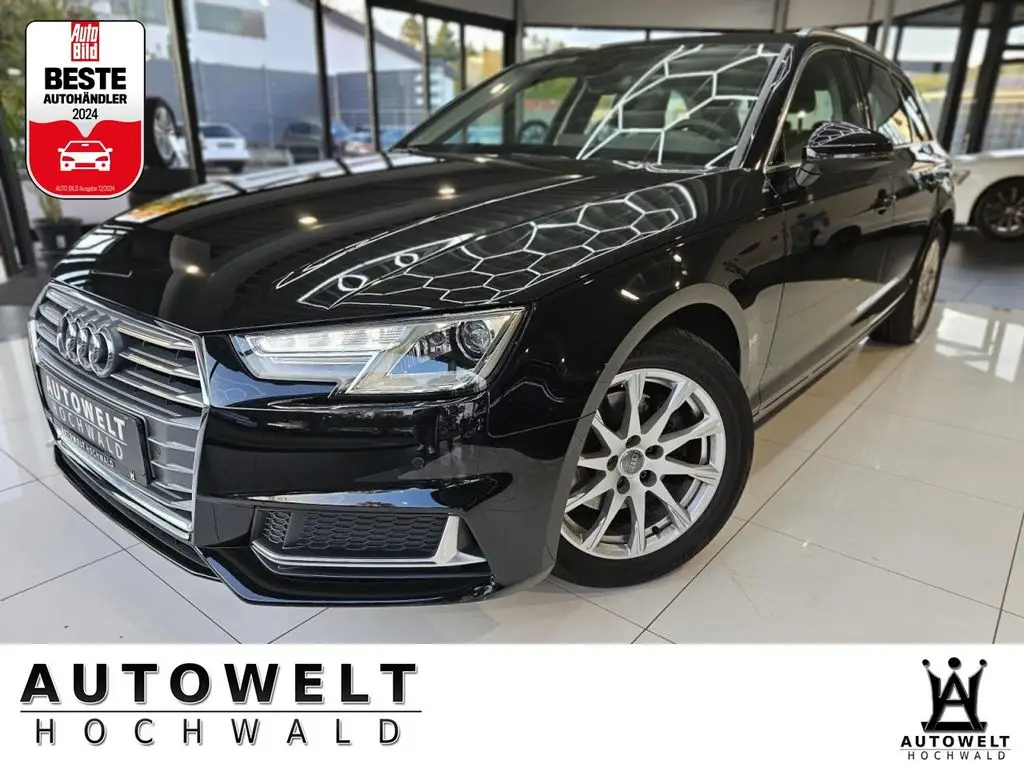 Photo 1 : Audi A4 2019 Essence