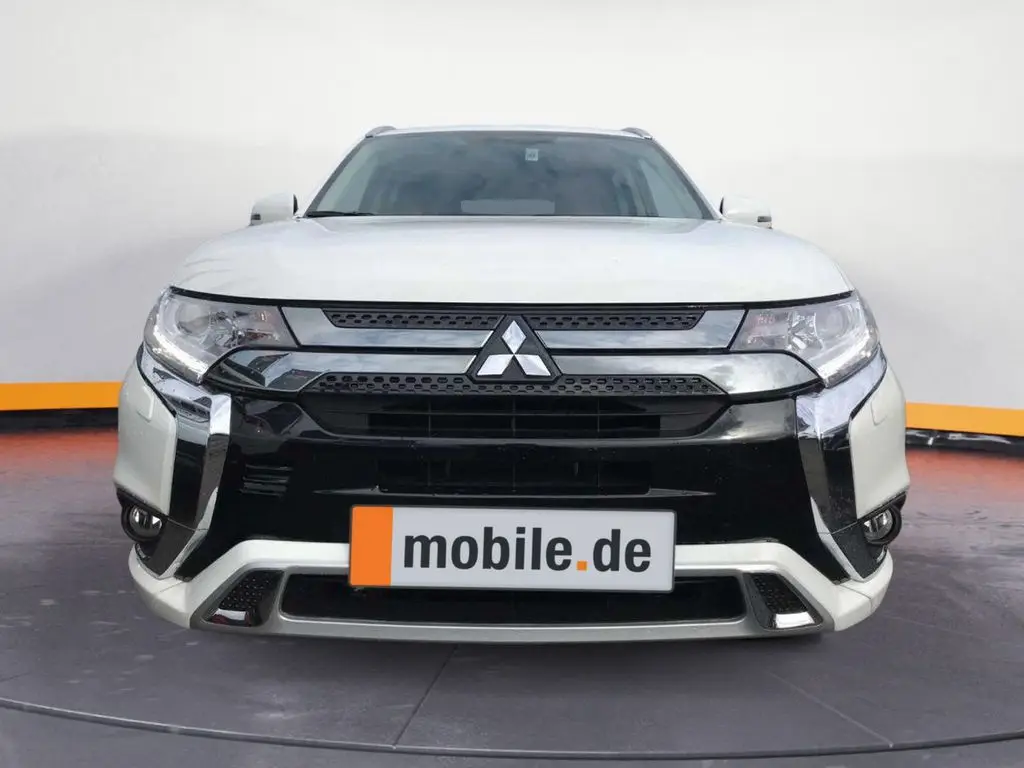 Photo 1 : Mitsubishi Outlander 2020 Hybride