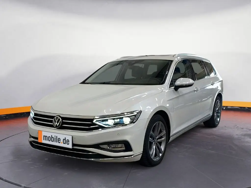 Photo 1 : Volkswagen Passat 2022 Diesel