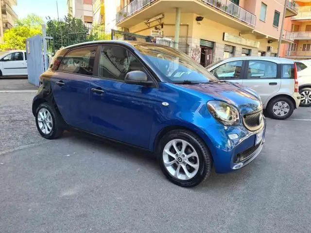 Photo 1 : Smart Forfour 2015 Petrol