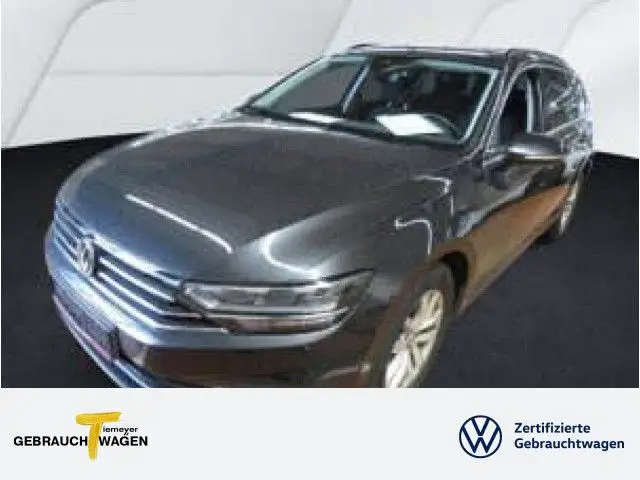 Photo 1 : Volkswagen Passat 2020 Diesel