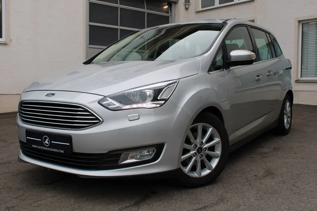 Photo 1 : Ford Grand C-max 2018 Petrol