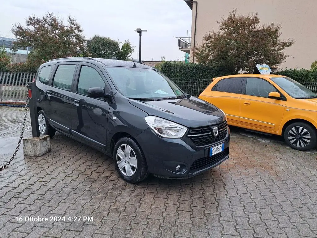 Photo 1 : Dacia Lodgy 2021 Diesel