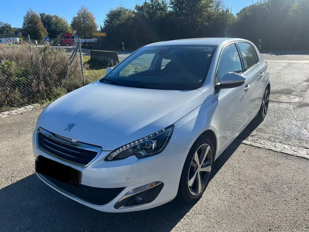 Photo 1 : Peugeot 308 2016 Petrol