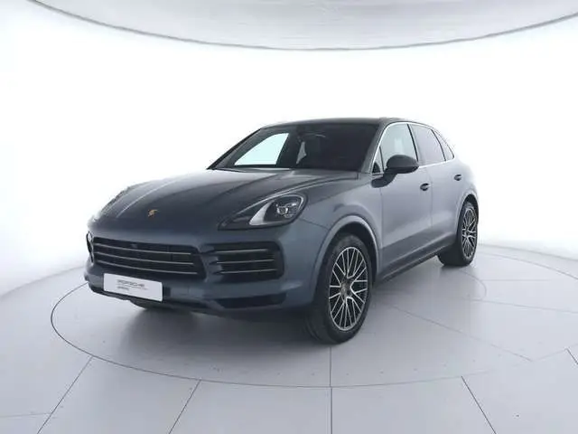 Photo 1 : Porsche Cayenne 2018 Petrol