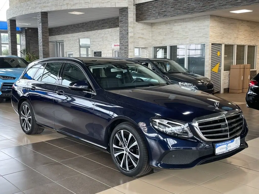 Photo 1 : Mercedes-benz Classe E 2019 Hybride