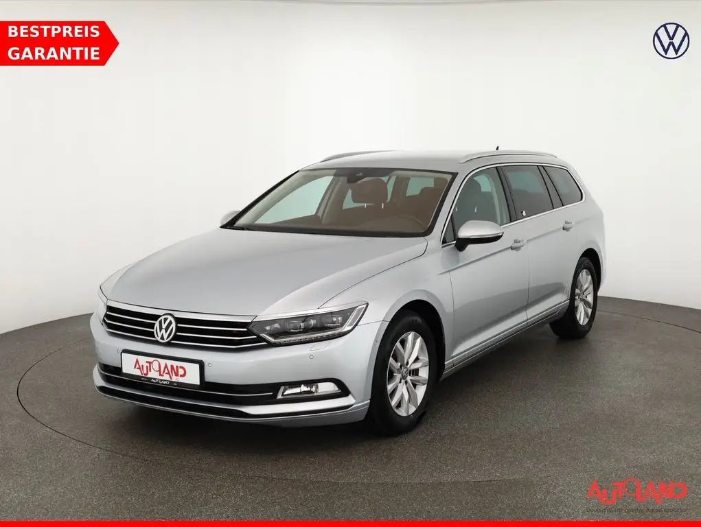 Photo 1 : Volkswagen Passat 2019 Diesel