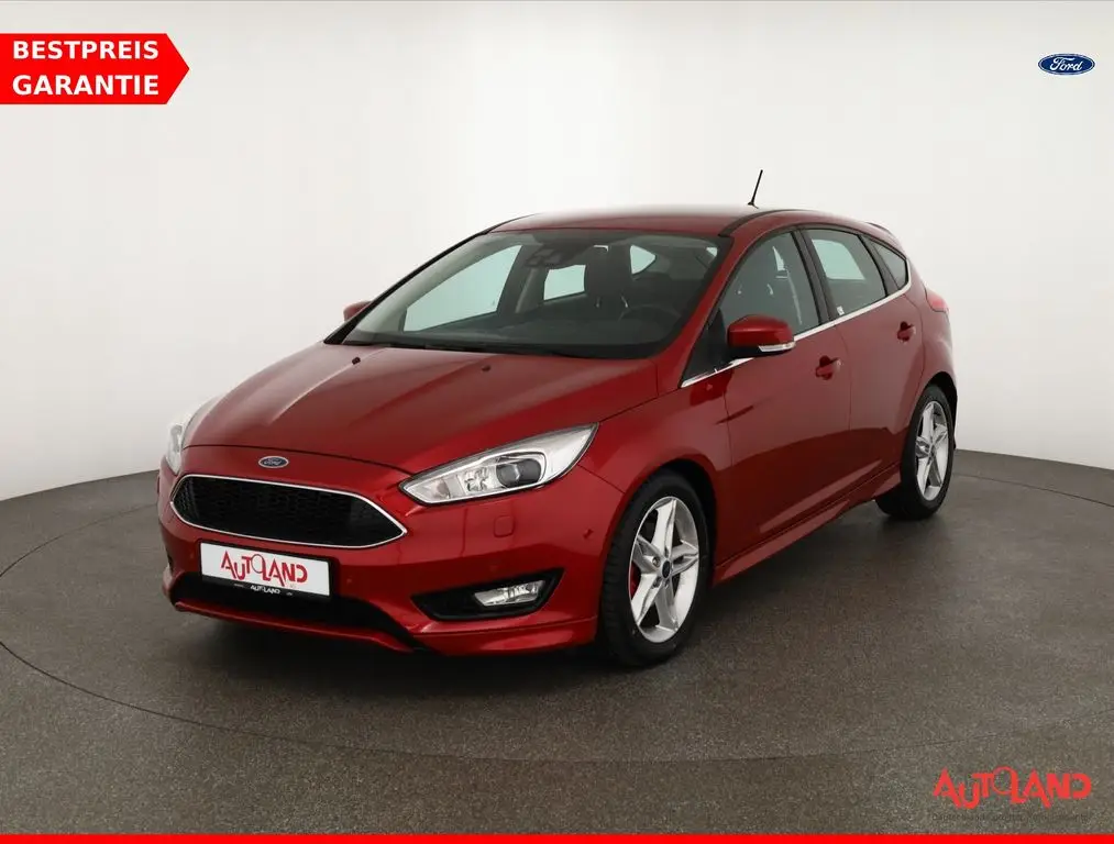 Photo 1 : Ford Focus 2017 Diesel