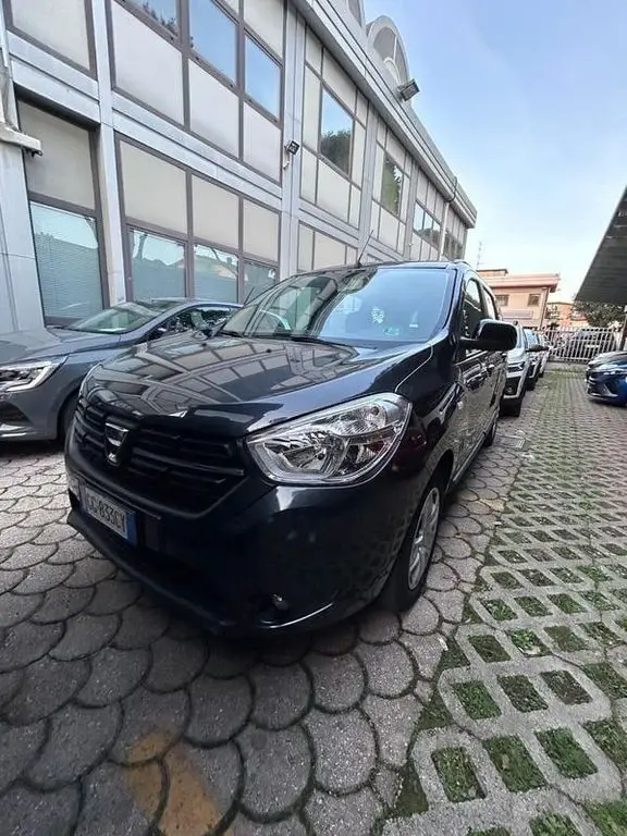 Photo 1 : Dacia Lodgy 2021 Diesel