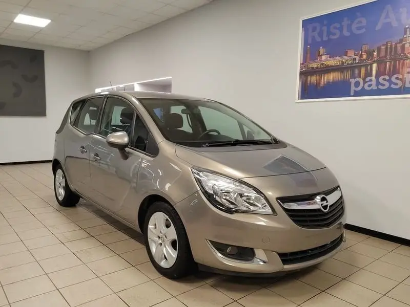 Photo 1 : Opel Meriva 2015 LPG