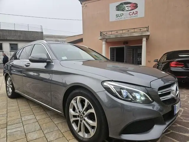 Photo 1 : Mercedes-benz Classe C 2017 Diesel