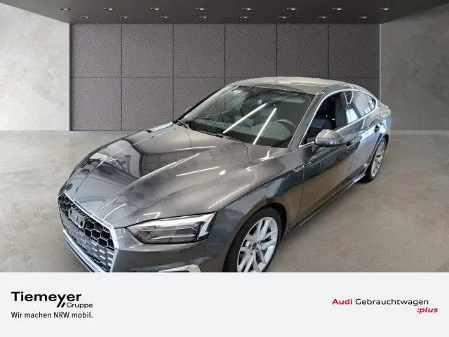 Photo 1 : Audi A5 2022 Petrol