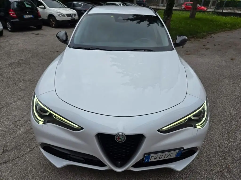 Photo 1 : Alfa Romeo Stelvio 2019 Diesel