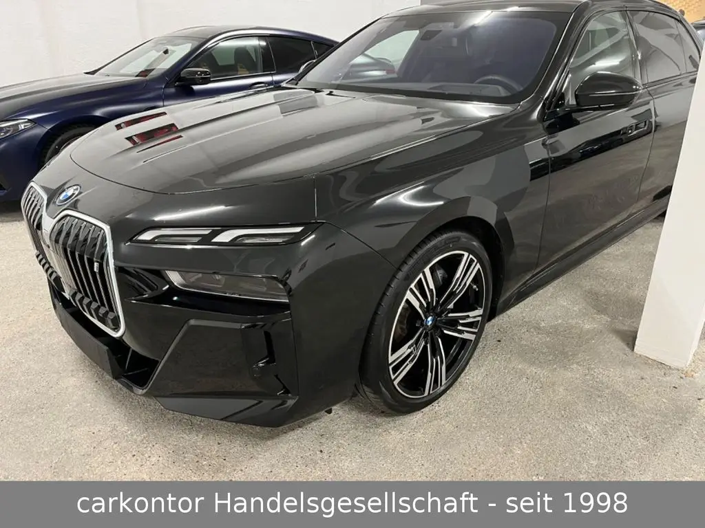 Photo 1 : Bmw I7 2023 Non renseigné