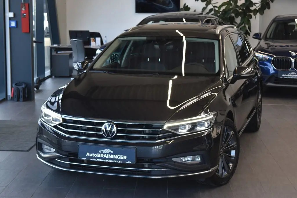 Photo 1 : Volkswagen Passat 2021 Diesel